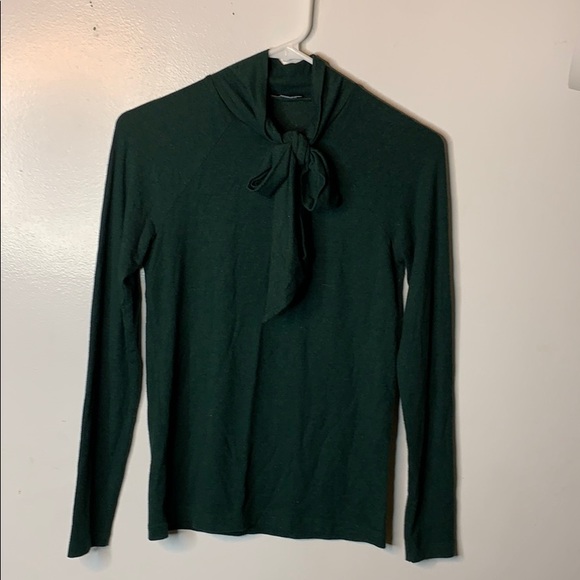 Green Bow top - Picture 1 of 5